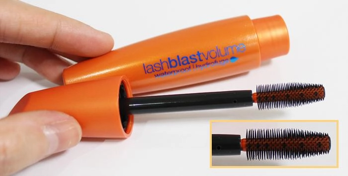 5 loại mascara chống nước chỉ từ 90k giúp chị em tha hồ tắm biển mà mắt vẫn long lanh - 11