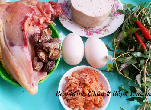 Bún thang nóng hổi hấp dẫn cho bữa sáng - 1