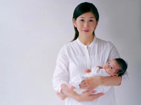 Mạc văn khoa sụt cân gầy rộc vì chăm con sinh non dân tình xót bé mách vài lỗi sai - 6