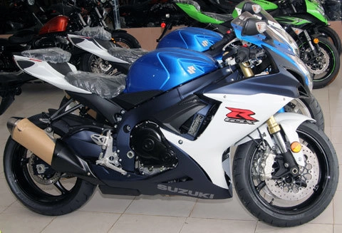  cặp đôi suzuki gsx-r 2011 ở sài gòn - 3