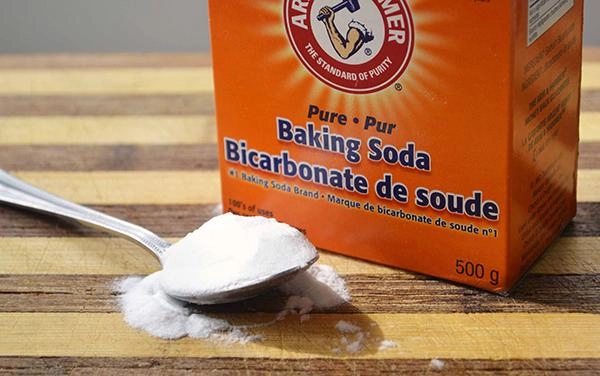 Chiêu hay trị mụn thâm siêu tốc bằng baking soda giúp chị em tỏa sáng mùa tết - 2