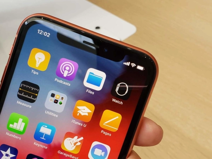 Full ảnh chi tiết iphone xr ngày đầu ra mắt - 6