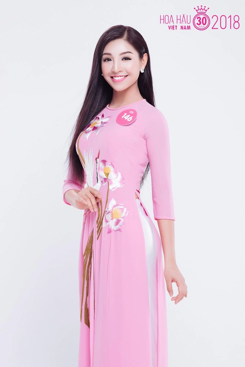 Hoa hậu việt nam 2018 xuất hiện thí sinh mặt như hà thu nhưng cười lại giống thuý vân - 13