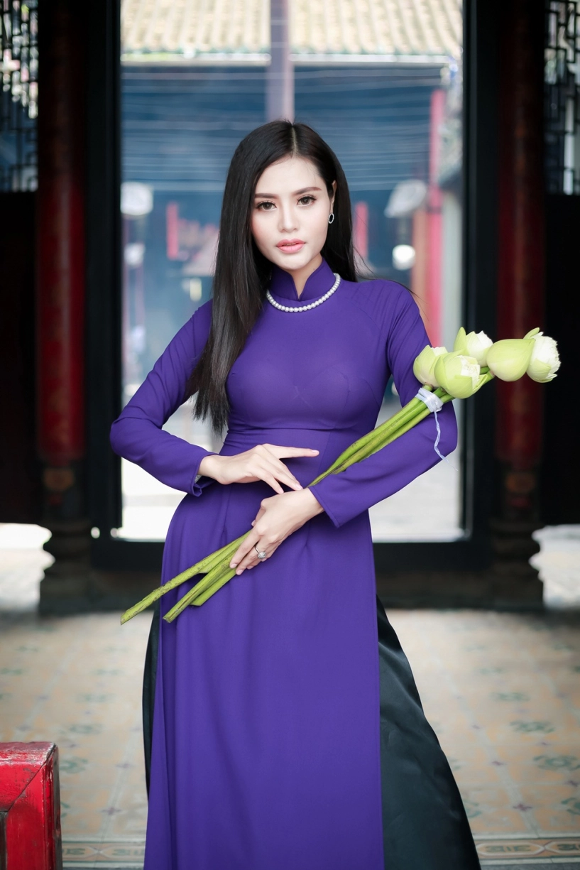 Hoa khôi thời trang dy khả hân tự tin diện áo dài trước thềm ms vietnam new world 2018 - 1