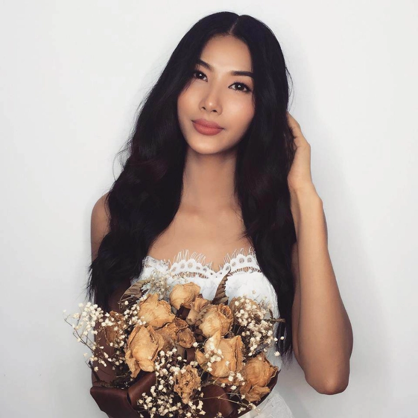 Hoàng thùy khoe mình là á hậu đầu tiên đeo niềng răng chuẩn bị đến với miss universe 2019 - 8