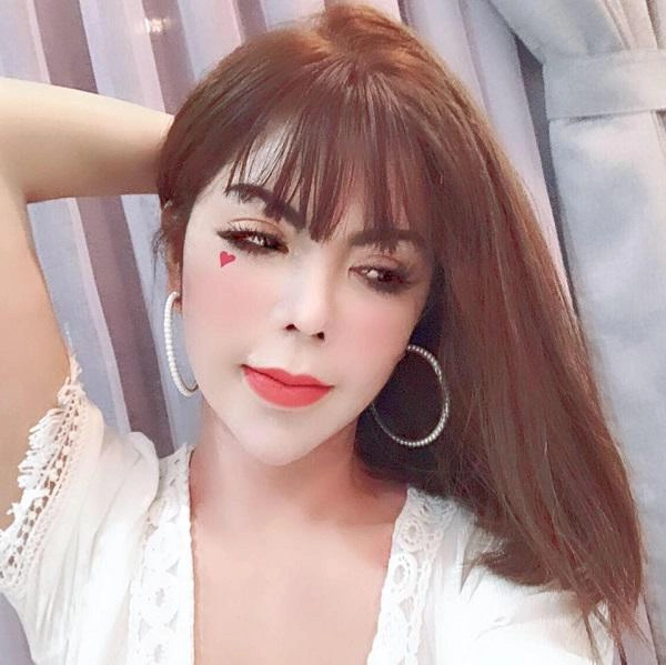 Hotgirl chuyển giới 1 triệu followers nâng mũi lần thứ 7 vì mãi chưa ưng ý - 1