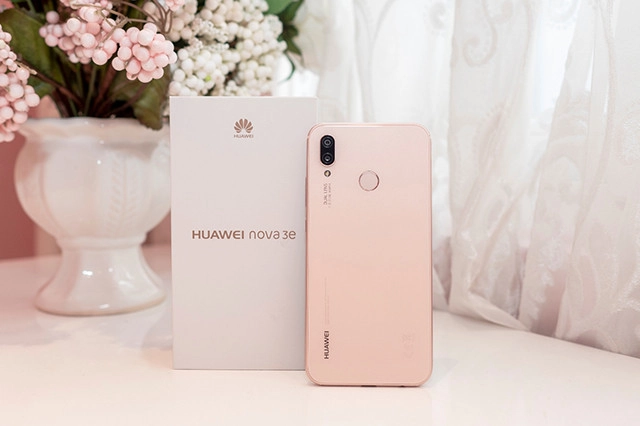 Huawei nova 3e chinh phục phái đẹp với phiên bản hồng sakura pink - 4