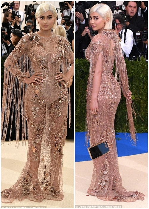 Kendall jenner diện váy hở từ đầu đến chân gây xôn xao met gala - 7