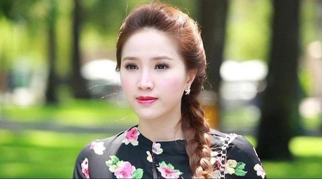 Loạt sao việt đã lên đời như thế nào nhờ đôi môi tều căng mọng quyến rũ - 9