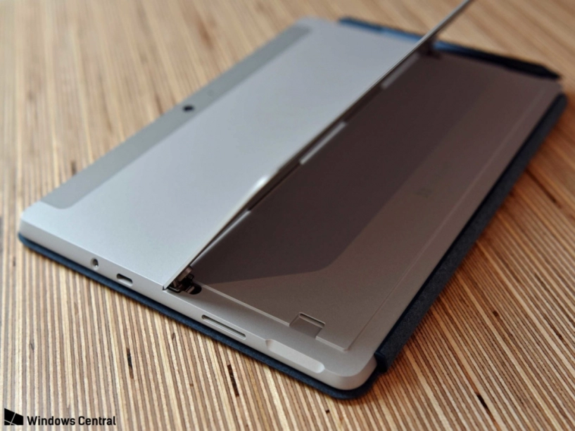 Microsoft tung tablet surface mới để cạnh tranh với apple - 1