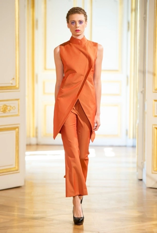 Ntk gốc việt khiến cả thế giới phải trầm trồ ngưỡng mộ tại paris fashion week - 11