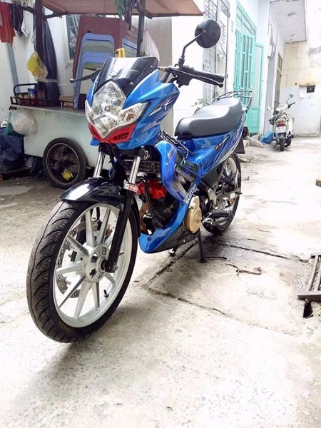 Suzuki satria f150 mang dàn chân sạch đẹp - 2