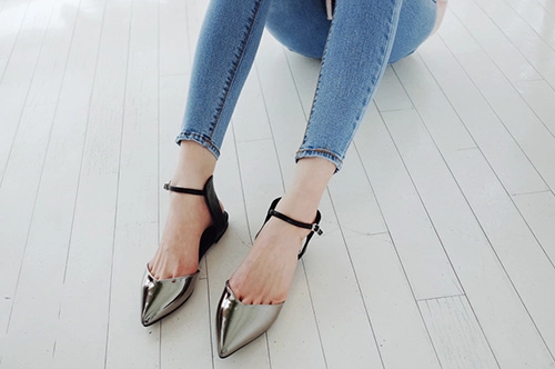 Tìm giày mùa hè ăn gian chiều cao cho nữ công sở bận rộn - 14