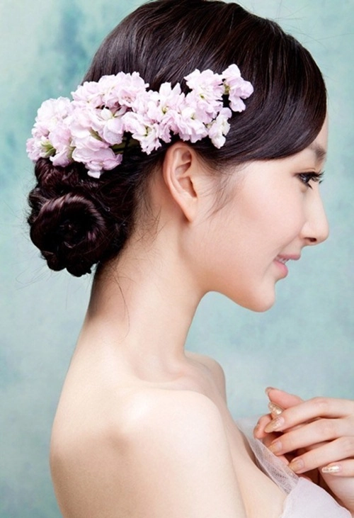 Tóc updo cho cô dâu vụng về - 3