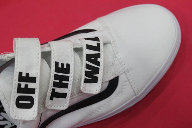 Vans old skool v- đôi giày thần thái nên có trong những thước phim old days - 4