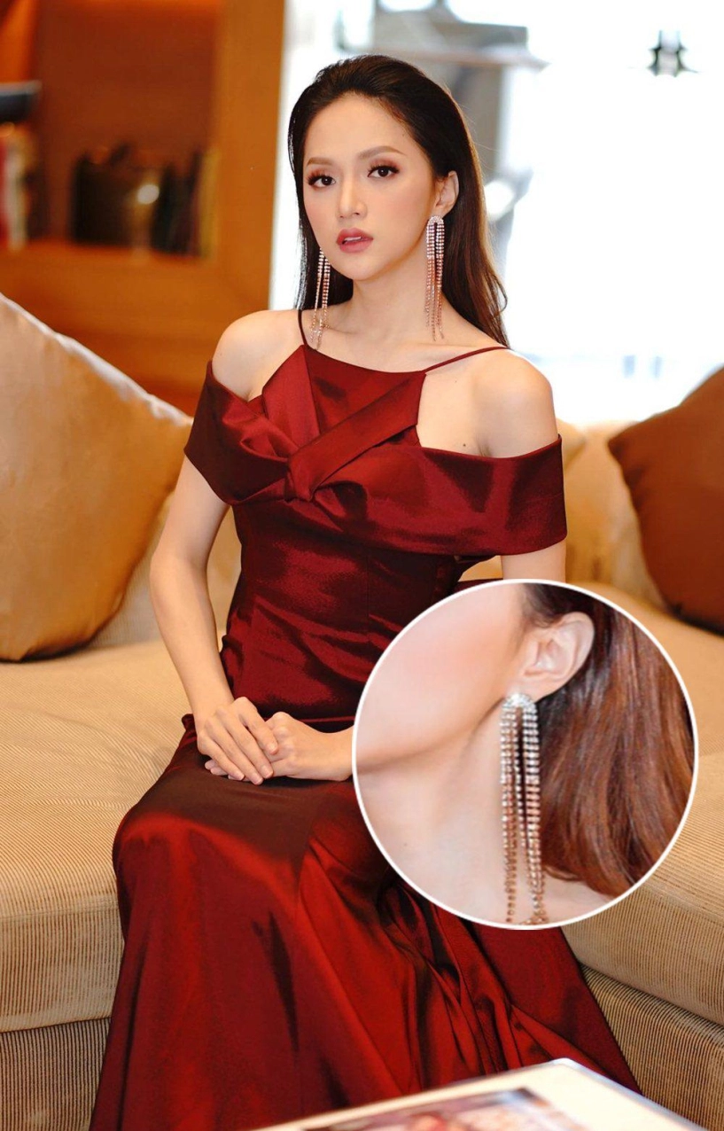 Bật mí đôi hoa tai khiến hoa hậu hương giang luôn toả sáng mọi nơi - 1