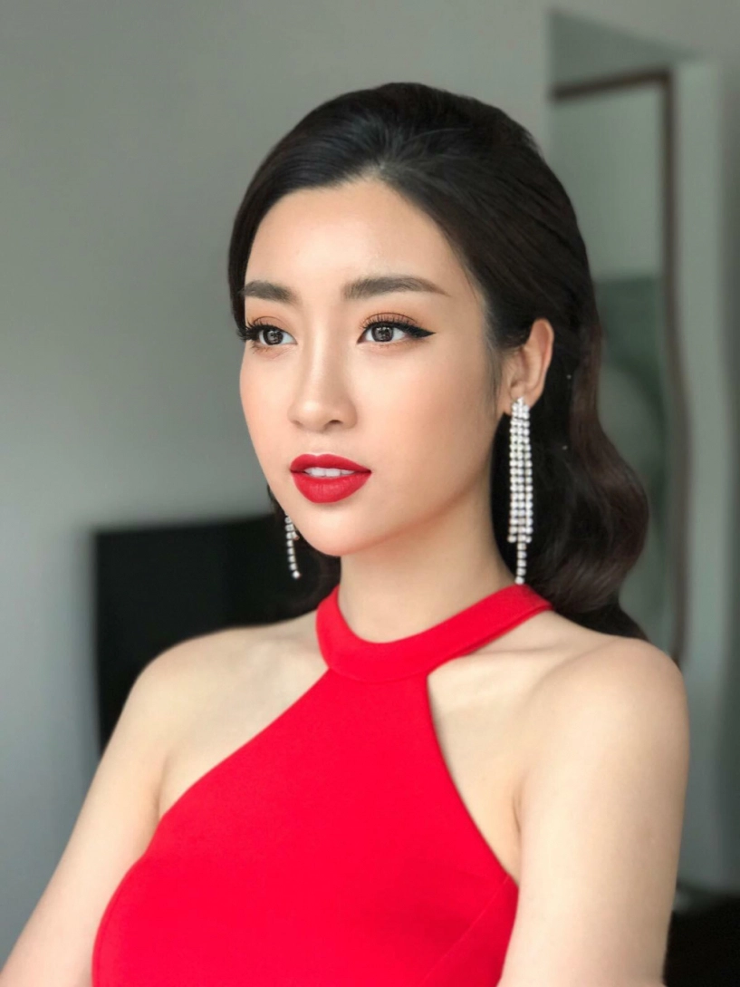 Bật mí đôi hoa tai khiến hoa hậu hương giang luôn toả sáng mọi nơi - 7