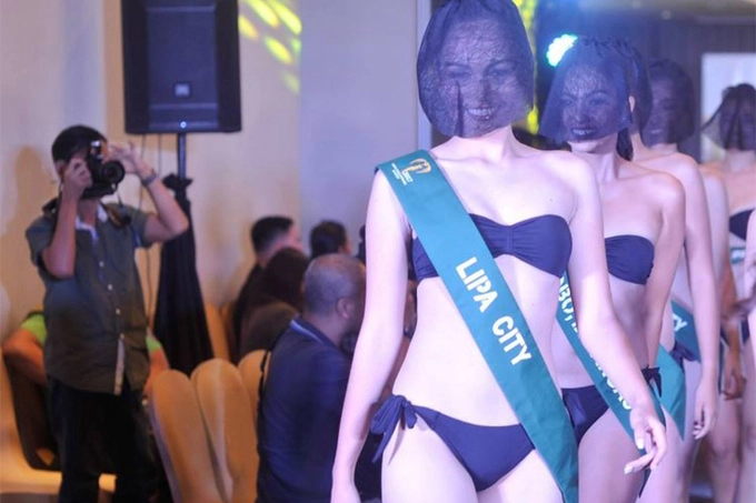 Sau màn thi bikini che mặt btc hoa hậu trái đất philippines bị chỉ trích gay gắt - 6