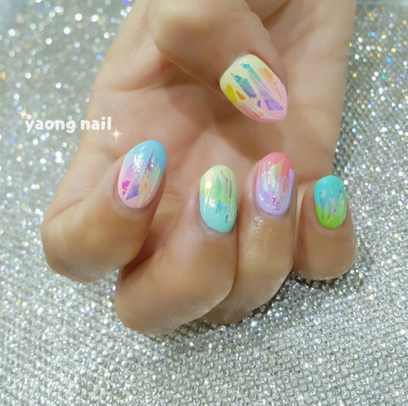 Điểm danh những hoạ tiết nail vui mắt dành cho mùa hè - 1
