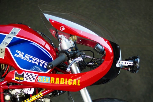  ducati monster m900 phong cách sportbike quyến rũ - 5