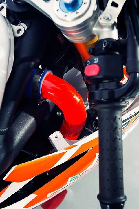  hình ảnh xế độ triumph daytona 675r - 7