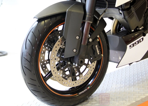  ktm 990 super duke r 2013 đầu tiên về việt nam - 6