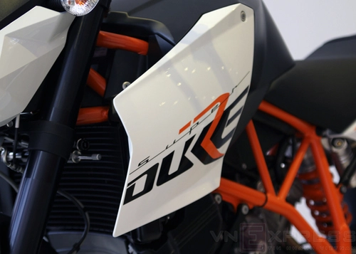  ktm 990 super duke r 2013 đầu tiên về việt nam - 7