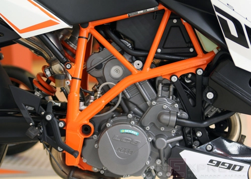  ktm 990 super duke r 2013 đầu tiên về việt nam - 9