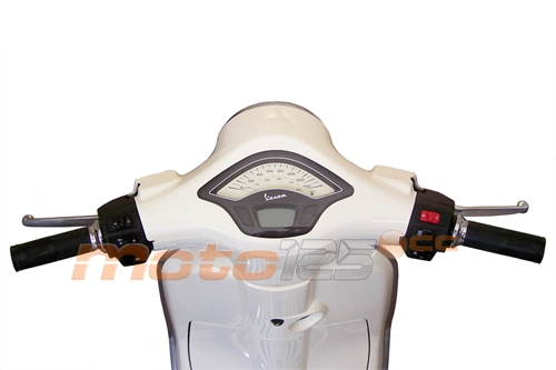  xe vespa mới - 1