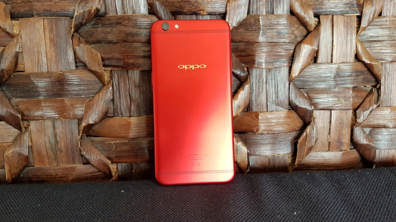 Ngỡ ngàng với những smartphone màu đỏ tuyệt đẹp trước iphone 7 red product - 11