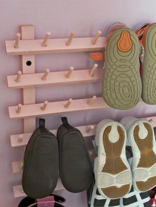 Những kiểu kệ giầy tủ giày sáng tạo dành riêng cho nhà ống nhà chật - 4