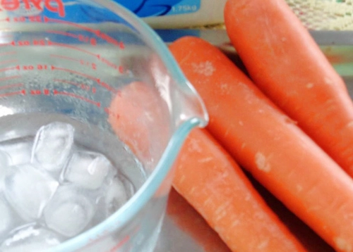 Nước ép cà rốt vừa mát lại bổ - 1