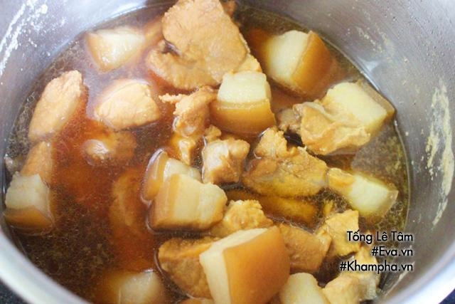 Cuối tuần làm thịt kho củ cải đậm đà mềm thơm dụ cả nhà ăn cơm - 2