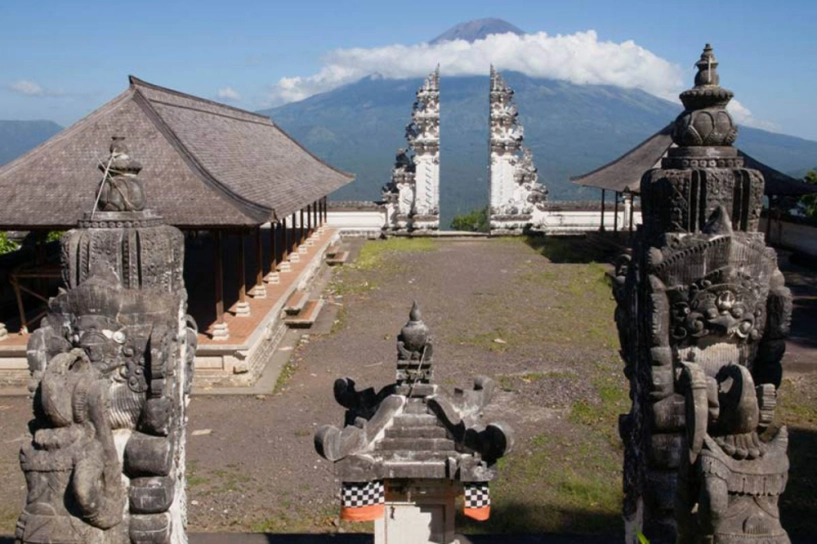 Đền pura lempuyang luhur - chiếc cổng trời bước ra từ thần thoại - 6