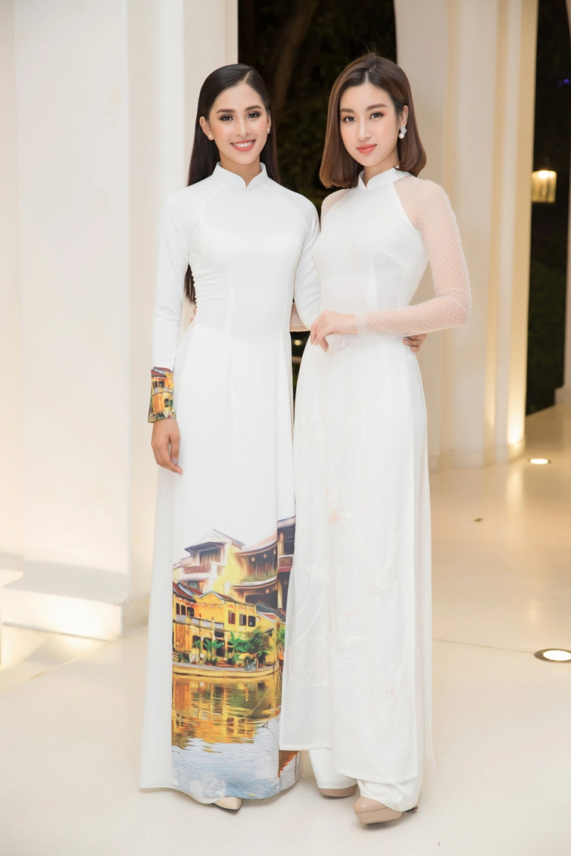 Hoa hậu tiểu vy và đỗ mỹ linh đọ sắc trong tà áo dài duyên dáng khi lần đầu xuất hiện chung tại sự kiện - 1