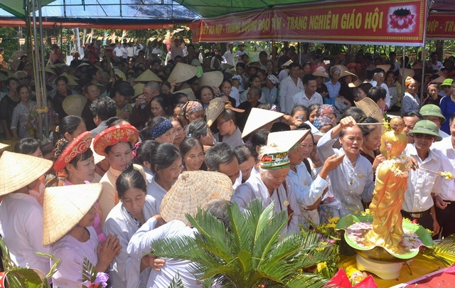 Tại sao phải tắm phật trong ngày phật đản sinh - 1