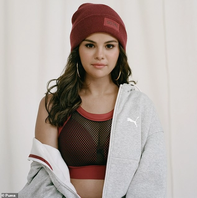 Selena gomez tái xuất xinh đẹp trong bộ ảnh mới sau khi rời bệnh viện tâm thần - 4