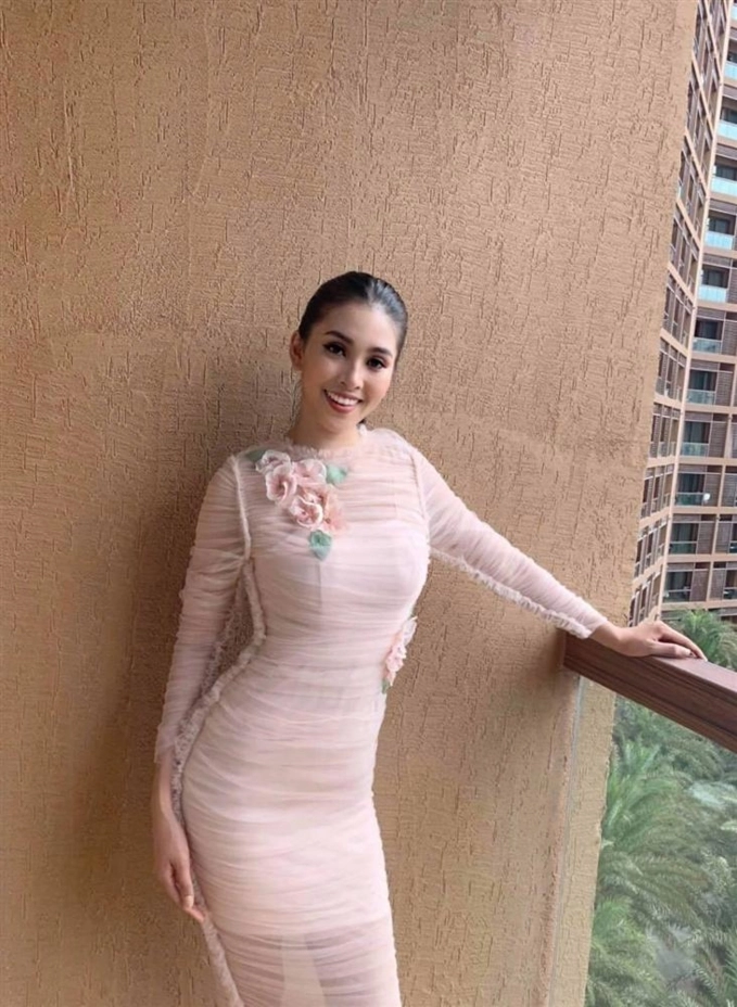 Tiểu vy được khen khôn ngoan khi chinh chiến miss world 2018 vì điều này - 1