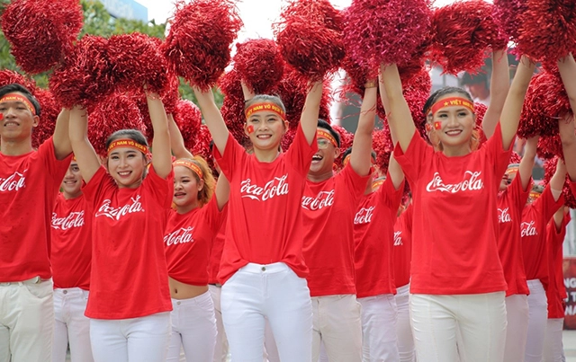 Coca-cola gửi lời cổ vũ đến olympic việt nam chiến thắng còn ở phía trước - 3
