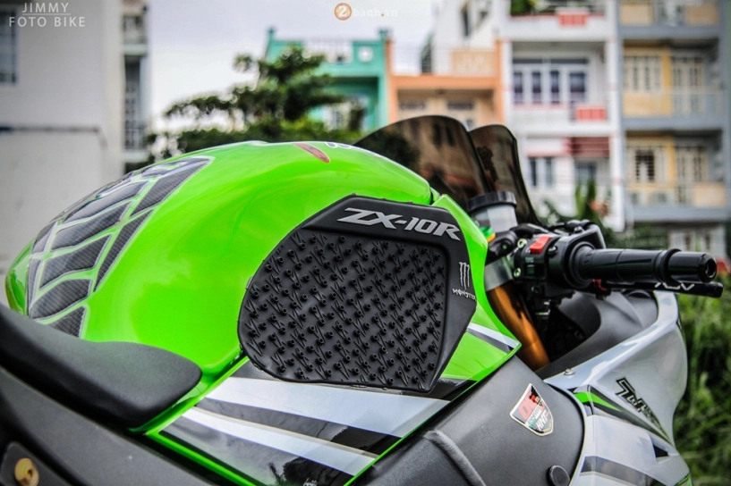 Hàng khủng zx10r phiên bản 30 năm tạo dáng tại sài gòn - 11