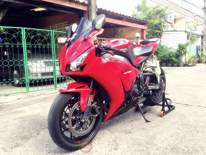 Honda cbr1000rr độ chất ngây ngất của dân chơi thái lan - 5