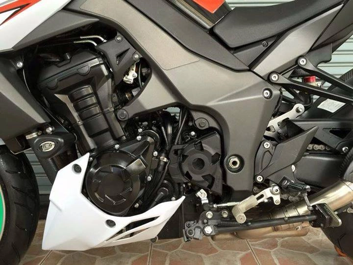 Kawasaki z1000 đời 2013 phiên bản đặc biệt độ pô mivv của người thái - 9