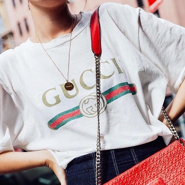 13 triệu đồng giá chát thế mà chiếc áo thun gucci này vẫn phá đảo đường phố như thường - 21