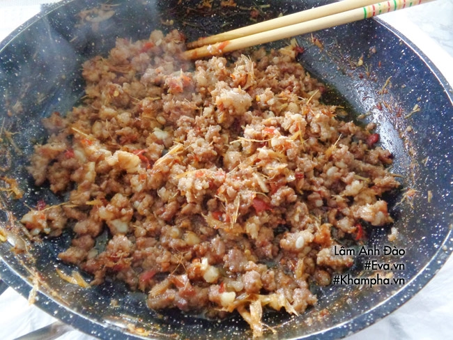 Ăn sạch nồi cơm với sườn sụn xào chua ngọt - 6