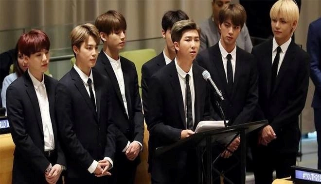 Bts là nhóm idol đầu tiên được trao huy chương văn hóa - 1