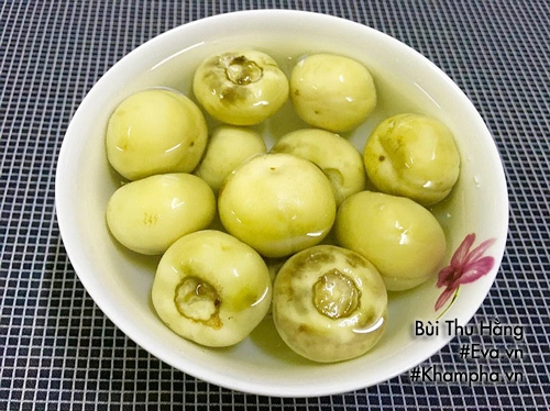 Bữa ăn chiều với tôm rang canh cua thanh mát - 4