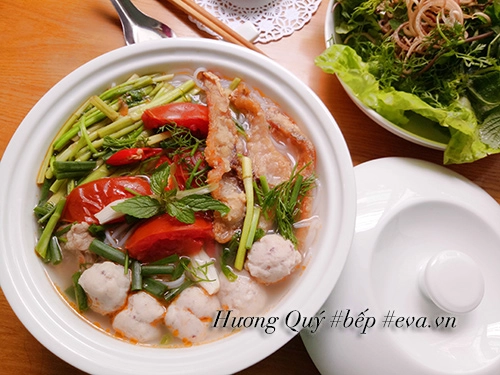Bún chả cá viên nóng hổi cho bữa sáng - 8