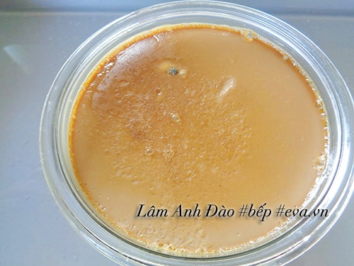 Cách làm bánh flan cà phê sữa mềm mịn tươi mát - 10