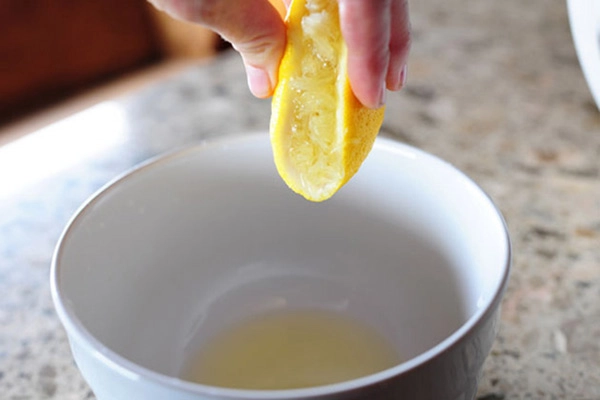 Đanh trứng mà cho thêm thứ này món trứng rán 2 quả sẽ nhiều như 4 quả - 5