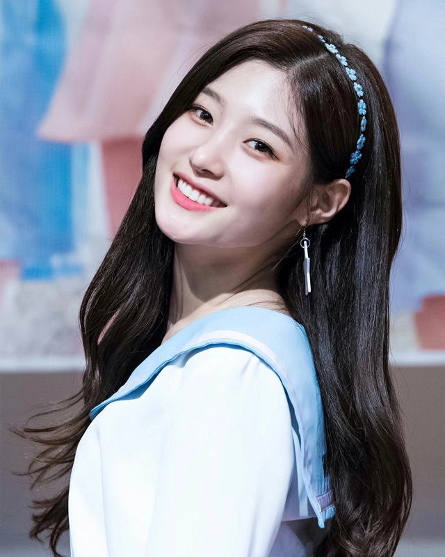 Fan xót xa trước màn lột xác kinh hoàng của nữ thần thế hệ mới jung chaeyeon - 4